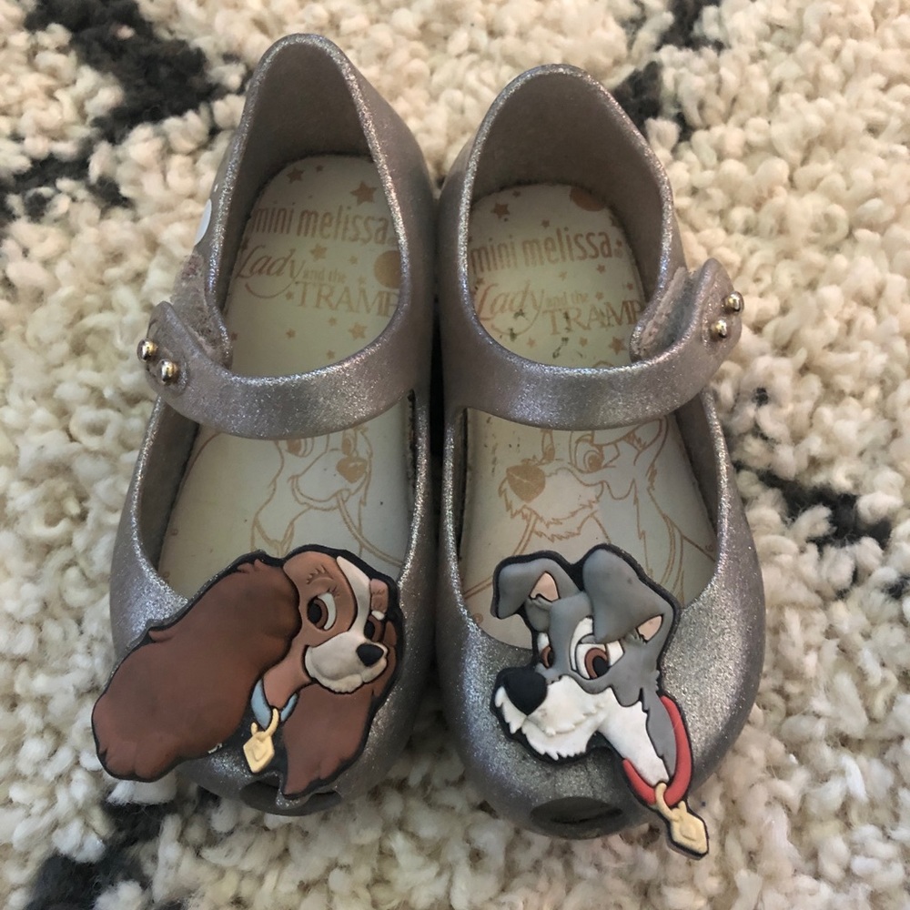 Mini Melissa’s glittery silver